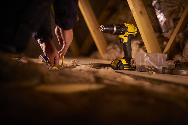 Best Professional Insulation Contractor  in Uniontown, PA